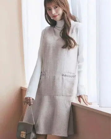 잡지 게재 tocco closet 비쥬 자수 트위드 오버롤 스커트