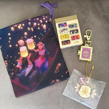 디즈니 스토어 키링&복조리 라푼젤 &1번 복권 키링