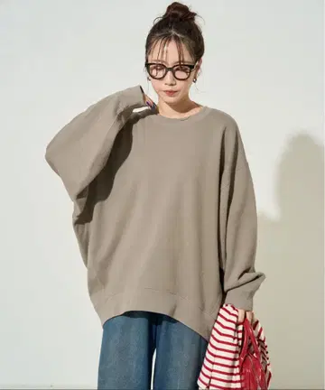 한정판 헤비 웨이트 크루넥 맨투맨 베이지