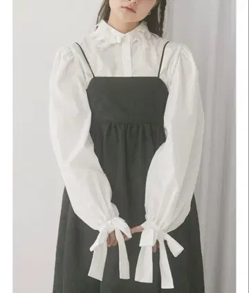 merry jenny 리본 와펜 블라우스