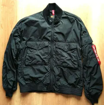 [ ALPHA INDUSTRIES ] 아우터 자켓