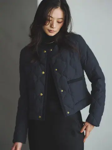 [ 택 포함 미사용 새상품 ] 아뉴앙스 TAION 퀼팅 자켓 네이비