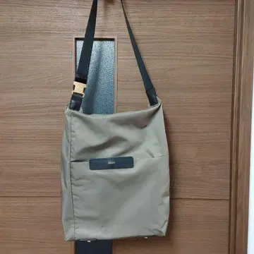 스콧 클럽 nouer 나일론 숄더백