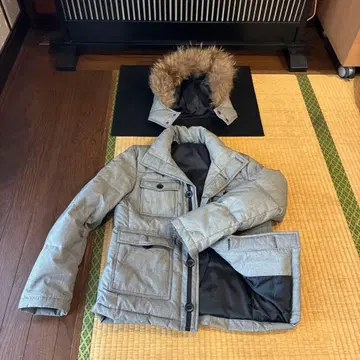 그레이 다운 자켓 탈부착 가능 후드