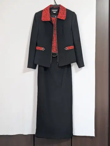 포멀 셋업 블랙 빨간색 꽃무늬 9호 M