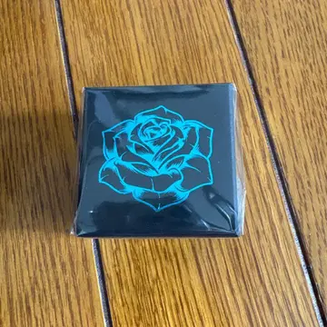 Ado 돔 투어 2025 회장 한정판 '아름다워지세요. 리본 링' 미개봉