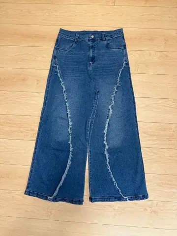 Mr.Creape 프린지 절개 데님 BLUE