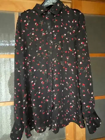 바나나리퍼블릭 블라우스 새상품급