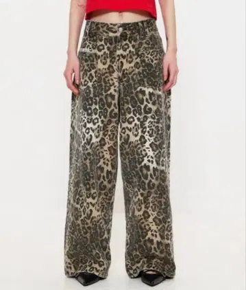 BEEDEN 레오파드 프린트 와이드 스트레이트 팬츠