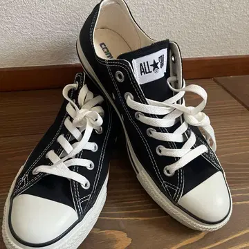 CONVERSE ALL STAR 블랙 스니커즈