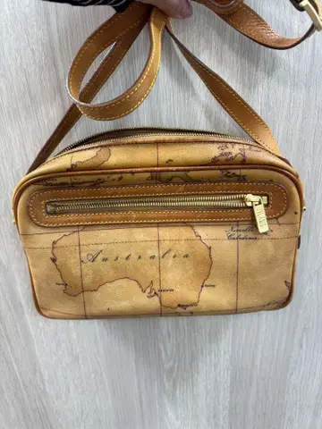 프리마 클라세 숄더백