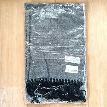 새상품 DOORS 헤링본 머플러