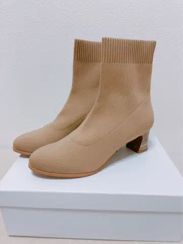 질스튜어트 스트레치 니트 숏부츠