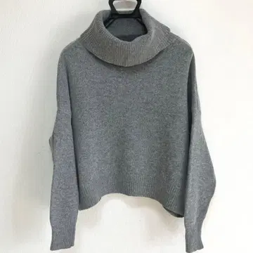 어반 리서치 울 혼방 오프 터틀 니트