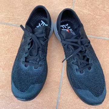 남성용 러닝화 D 핏 / 스레드본 브라 27.5