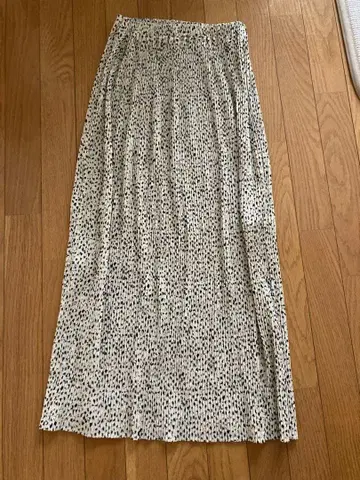 아파트바이 플리츠 이지 타이 스커트