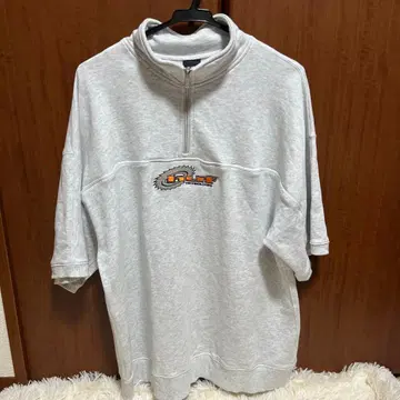 HUF 그레이 하프 지퍼 반팔 맨투맨