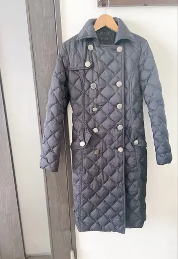 [ 새상품급 ] 루스쿠 다운 코트 롱 블랙