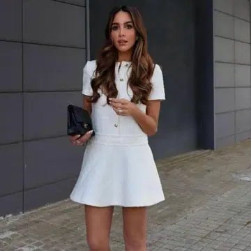 완판템 새상품 ZARA 트위드 원피스 골드 버튼 구하기 어려움