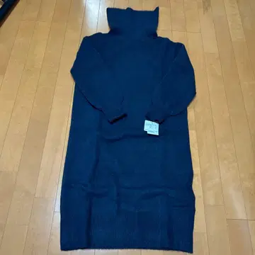 미사용 새상품 플라스테 스트레치 아크릴 폴리 터틀 니트 원피스