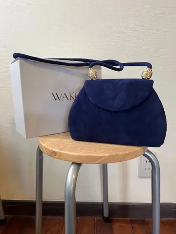 레트로 디자인 WAKO 긴자 와코 네이비 스웨이드 숄더백