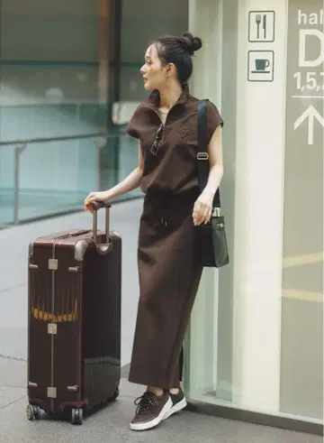 루니 2025년 가을/겨울 하프 지퍼 티셔츠 셋업 40