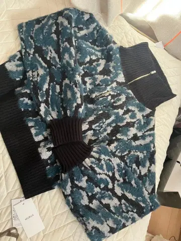 MURUA 퍼 조 집업 스웨터 새상품