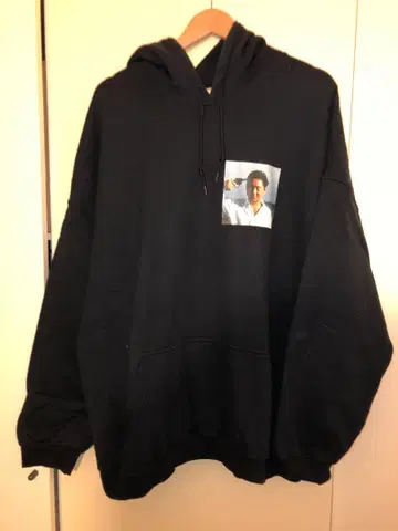 키타노 타케 프린트 후드티