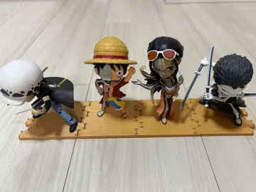 원피스 피규어 mighty jaxx 반골 시크릿 포함