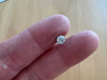 라보그라운드 다이아몬드 귀걸이 0.5ct 감정서 포함