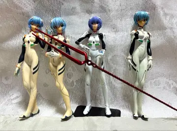 에반게리온 아야나미 레이 피규어 4체