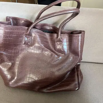 momoko peche 브라운 크로커다일풍 핸드백