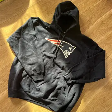 뉴 잉글랜드 패트리어츠 후드 부착 후드티 네이비