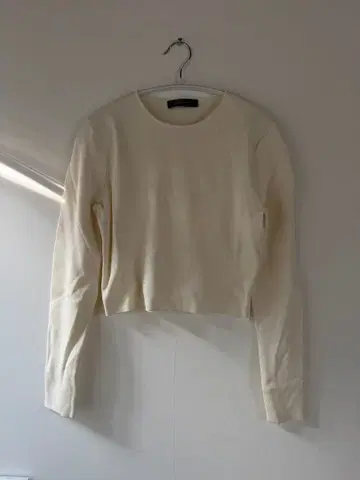 STUNNINGLURE 아이보리 긴팔 니트탑 S 사이즈