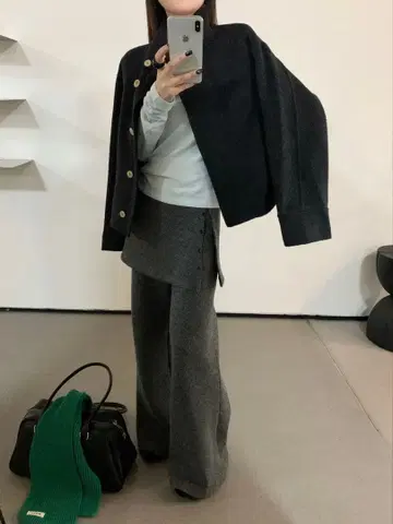 다크 그레이 울 혼방 숏 자켓