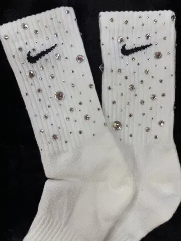 NIKE 삭스 스톤 데코 키라키라