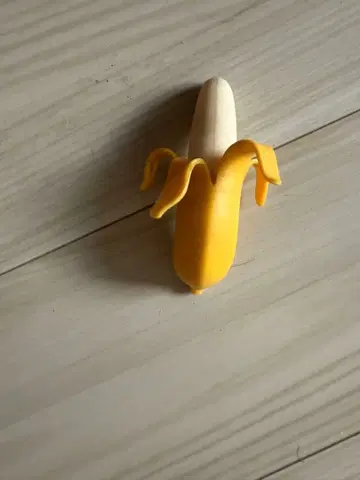 바나나 모양 완구