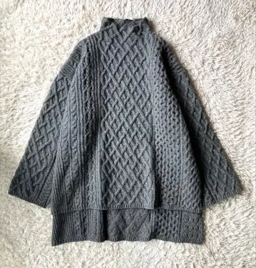 맥피 케이블 아란 울 니트 그레이