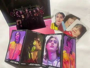 xdinary heroes HELLO WORLD 주연 세트