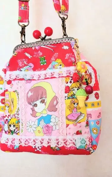 레트로걸 가마구치 숄더