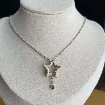 SWAROVSKI 별 목걸이