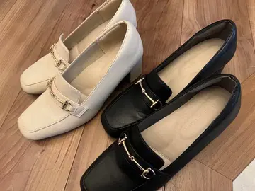 2켤레 세트 (화이트 & 블랙) 펌프스 37