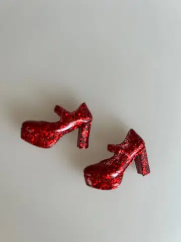 오다니 미유키 체리 신발 빨간색 라메 하이힐 중고품