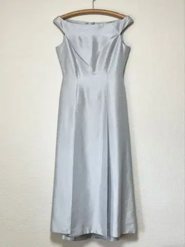 실버 그레이 슬리브리스 롱 원피스 이브닝 드레스