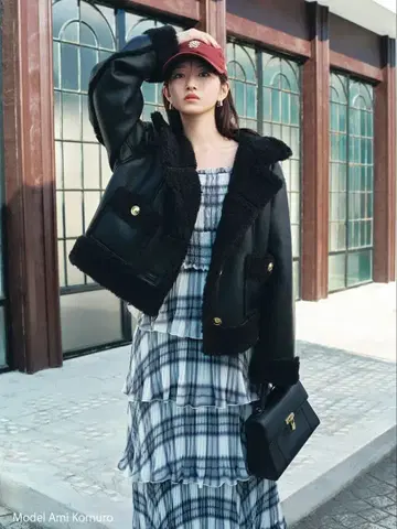 snidel [ WEB 한정판/보아 컬렉션 ] 골드 버튼 바리에 자켓