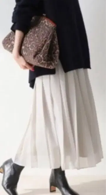 [ FRAMeWORK ] 오간자 플리츠 스커트