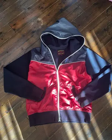 BEAMS 나일론 후드티 M 사이즈