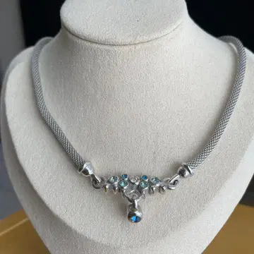 NINA RICCI 목걸이