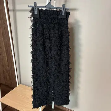 SNIDEL 프린지 블랙 타이트 스커트 S