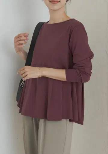 택 포함 새상품 실키 코튼 페플럼 풀오버